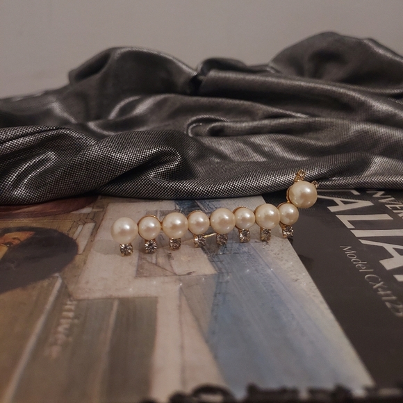 Vintage caterpillar brooch ~ pin w/ faux pearls & rhinestones - Picture 5 of 8